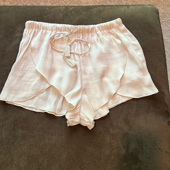 Trafaluc Zara lined polyester short - Picture 1 of 3